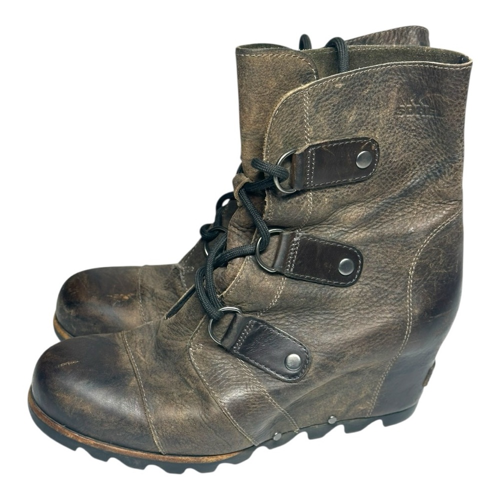 Sorel Joan of Arctic Boots Women's US 9 Lace Up Ankle Wedge Bootie Excellent!